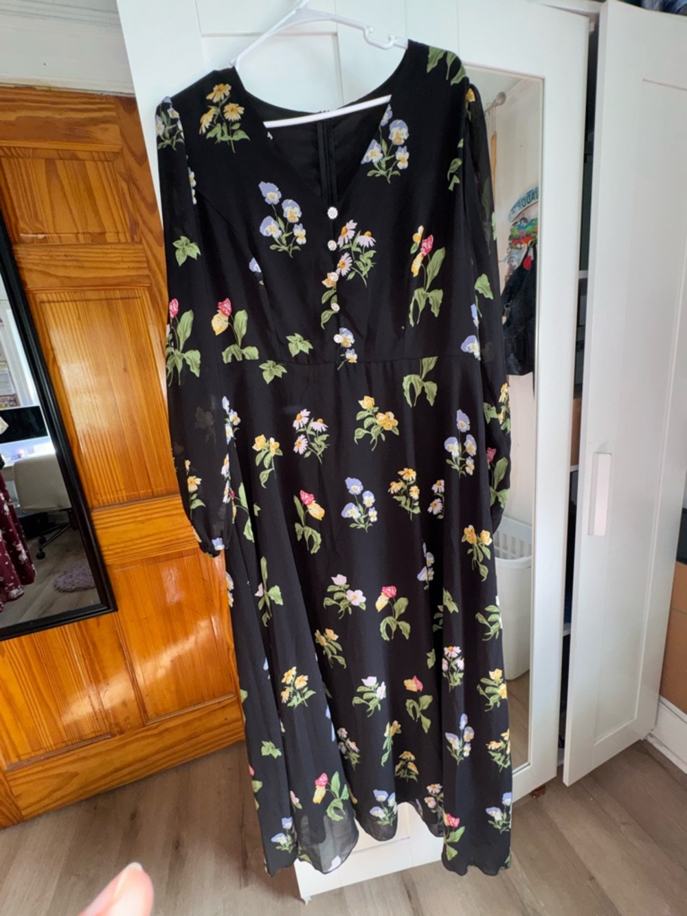 SHEIN Black Floral Long Sleeve V‑Neck Midi Dress